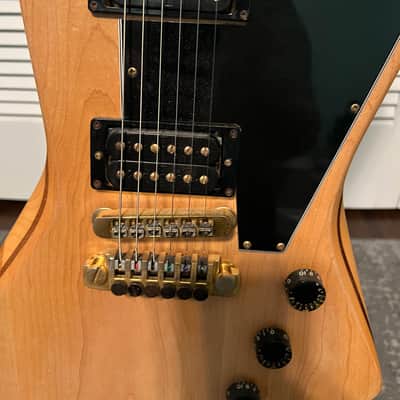 Gibson Explorer E2 1980 - Natural image 4
