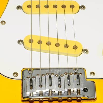1987-1988 model Fender Japan Stratocaster Electric Guitar RefNo 1356 image 5