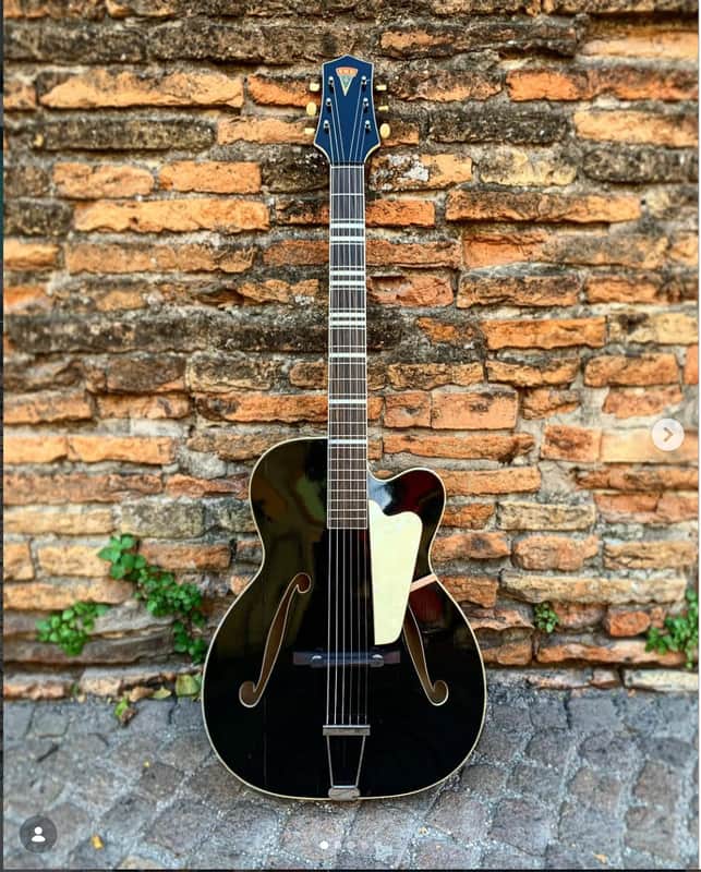Eko 888 1960 - Black nitro image 1