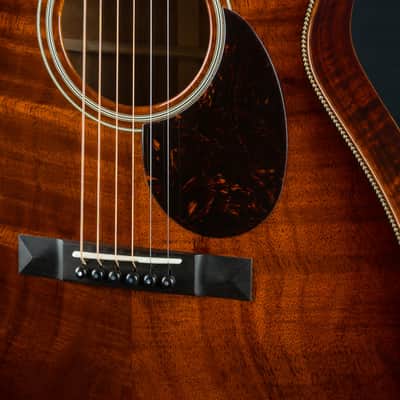 Santa Cruz 00 All Figured Koa Sunburst Custom Used (2023) image 9