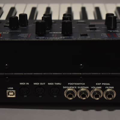 Dave Smith Instruments OB-6 6-Voice Polyphonic Analog Synthesizer image 9