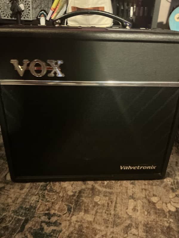 Vox VT 40+ 2015 with big 5 metal button foot switch image 1