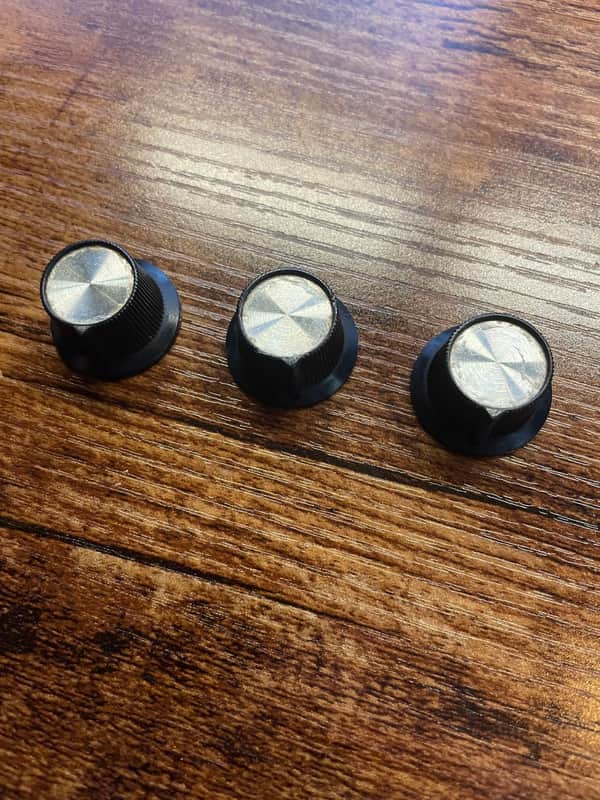 Ampeg B15 knobs - very rare