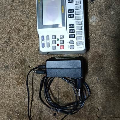 Yamaha QY70 Sequencer 2000s - Silver image 4