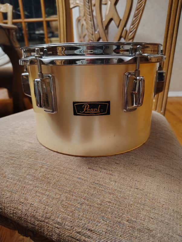 Pearl 6.5x10 Fibreglass Tom 1970's image 1