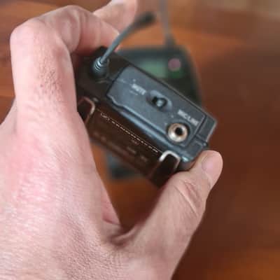 Sennheiser SK100 Transmitter + EK100 True Diversity Receiver (780–822 MHz) + Camera Shoe image 11