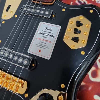 *NEW IN BOX* 2026 Fender Japan Limited Edition Traditional Collection, 60's Jaguar Black Pearl Gold with Matching Headstock, MIJ image 5