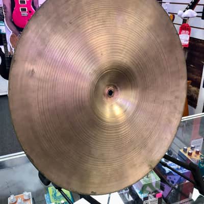 Zildjian Vintage 18” Crash Cymbal - Pre Owned image 5