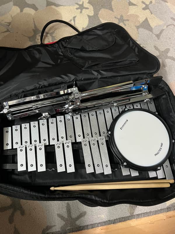 Ludwig 32-note BELL Glockenspiel KIT w Rolling Case & image 1