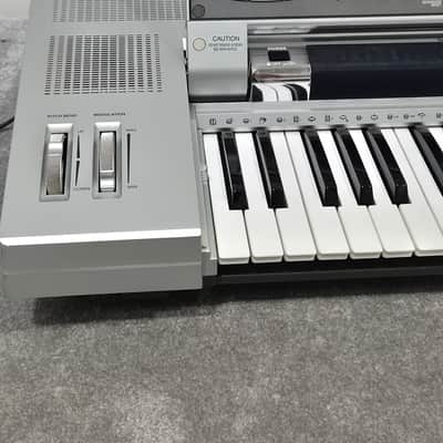 Technics KN7000 - Digital Keyboard Workstation - Fair image 10