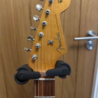 Fender Vintera '60s Stratocaster Modified with Pau Ferro Fretboard 2019 - 2023 - Olympic White image 4