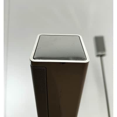 Loewe S1 Satellite Speakers - Pair - White - Excellent w/ stands image 7