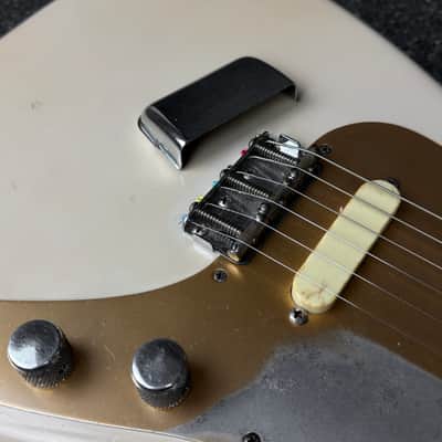 1958 Fender Duo-Sonic Desert Sand Original Vintage Finish Pickups+Pots with Case image 8