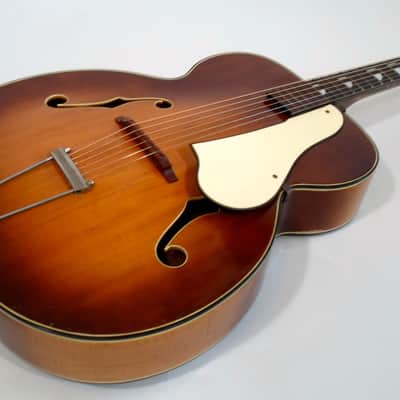 Kay Master Size Artist Kay 46 Kay 48 Archtop Guitar 1947-1951 Sunburst image 5