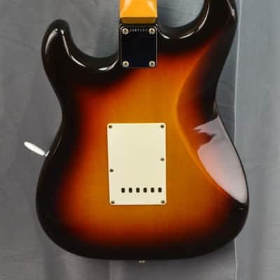 Squier by FENDER Stratocaster SST'62 JV 1984 - Sunburst - Japan Import image 2