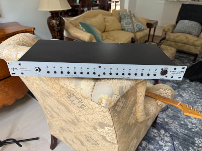 RJM Rack Gizmo Bild 1