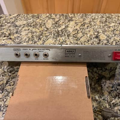 Ashly SC-50 Peak Limiter Compressor 1970s - Blue image 2