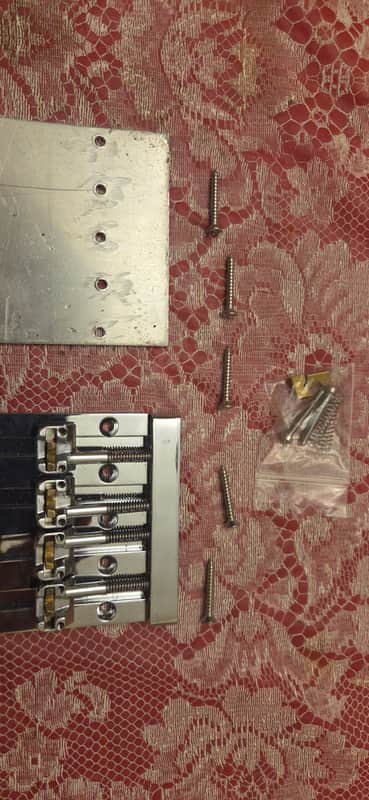 Hipshot 4 String MassKicker (KickAss) Bridge - Chrome image 1