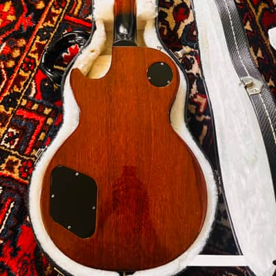 2008 Gibson Les Paul Classic with upgrades and history image 4