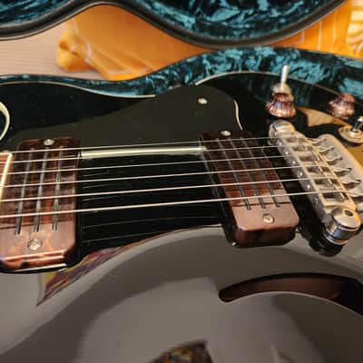 Vox Virage SC with OEM hardcase image 3