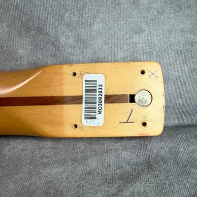 Fender Standard Stratocaster Loaded Neck Maple Fretboard 2012 image 3