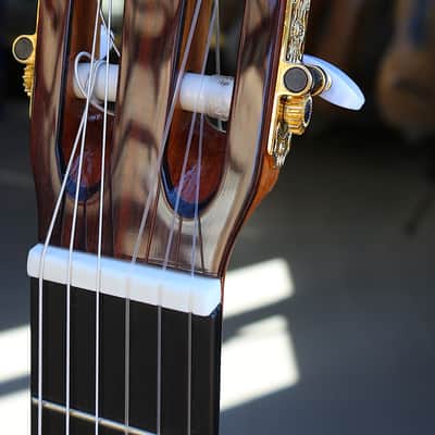 Juan Montes Rodriguez Flamenco guitar cutaway 2023 Cocobolo image 8