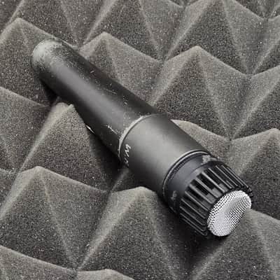 Shure Unidyne III SM57 Cardioid Dynamic Microphone | Reverb