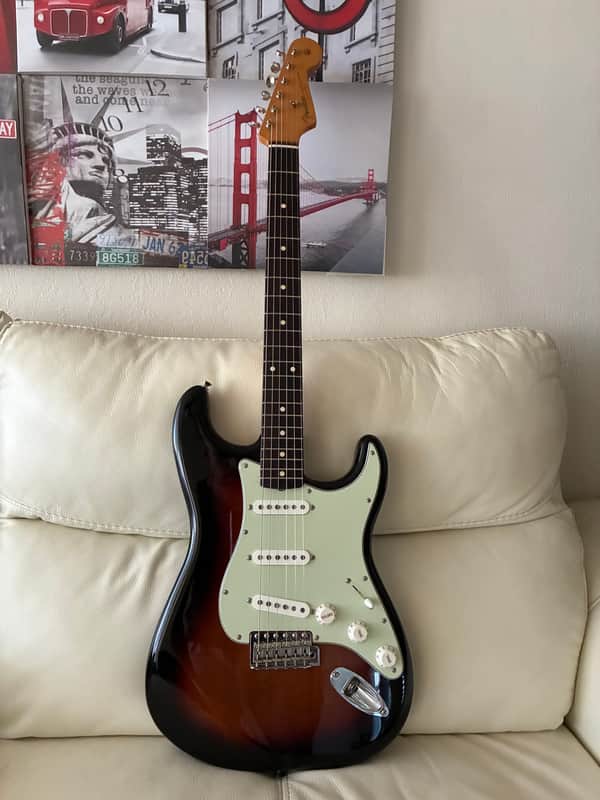 Fender Vintera II Strat 3-Color Sunburst image 1