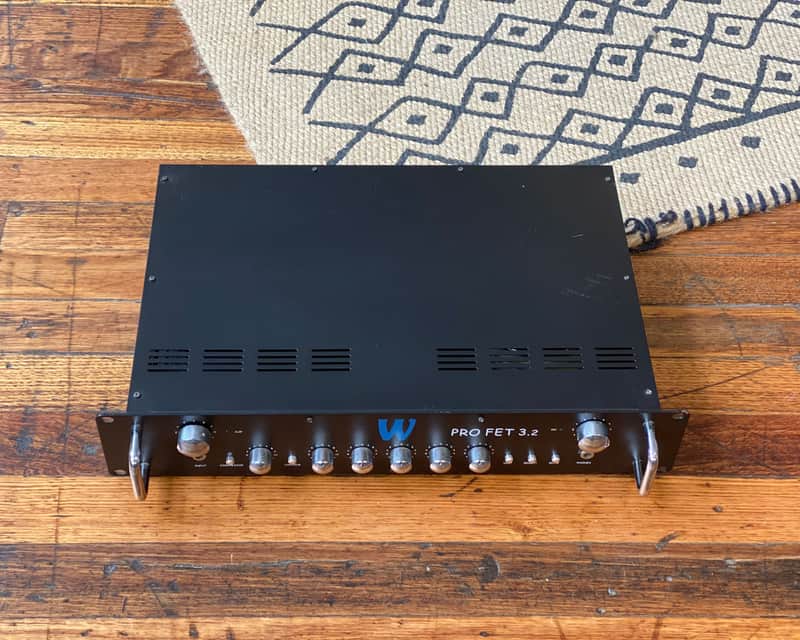 Warwick ワーウィック PRO FET 2 ベースヘッドアンプ 250w Warwick ワーウィック PRO FET 2 ベースヘッドアンプ 250w