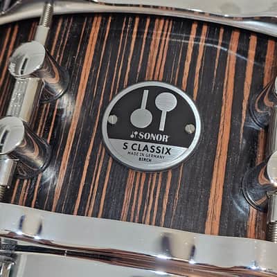 Sonor SC 10 1406 SDWD S Classix 14"x 6" Scandinavian Birch Snare in Ebony Veneer w/ Hella Hoops image 7