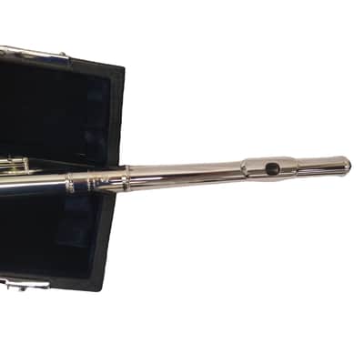 Schiller Model 300 Flute W/Sterling Silver Lip Plate and Engraving image 3