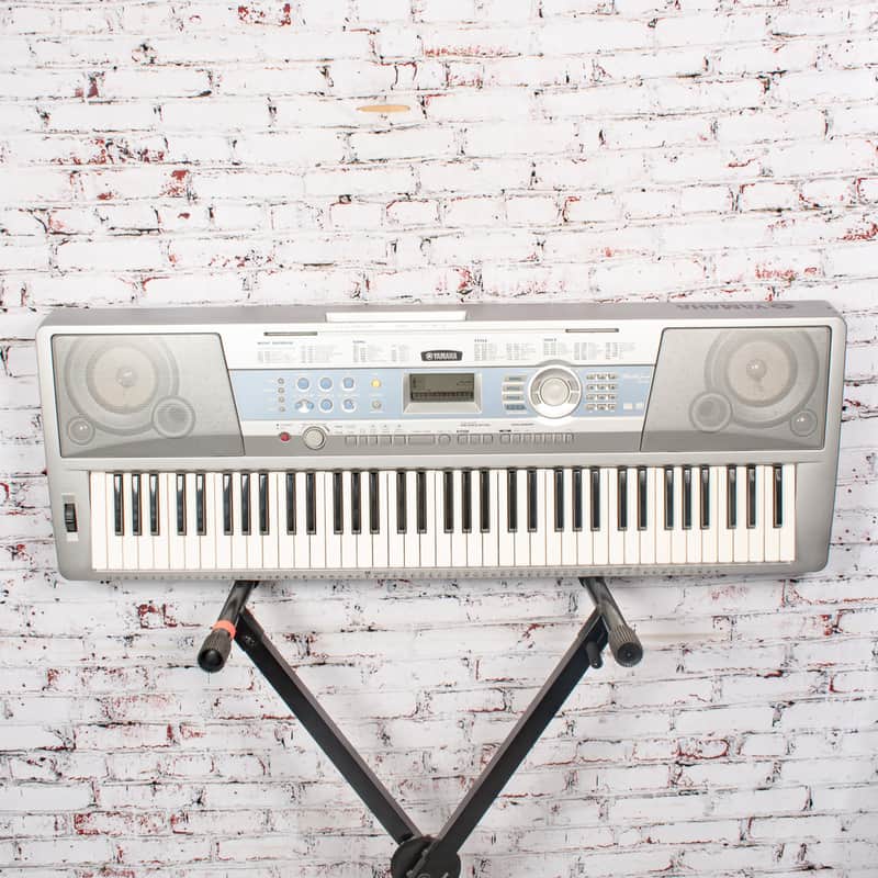 Yamaha DGX-200 Digital Piano x0882 (USED) image 1