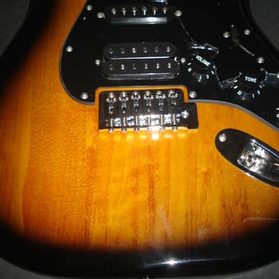 Squier Stratocaster Squier Stratocaster Body Sonic Series FSR 2TS Tone Sunburst Finish Fully Loaded image 3