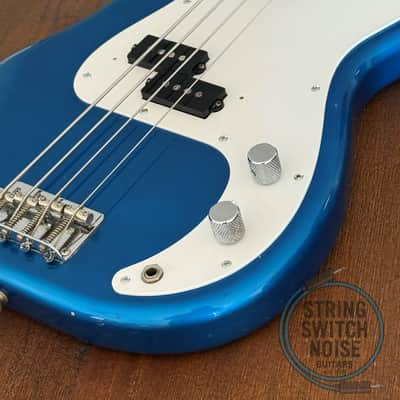 Fender Precision Bass, Lake Placid Blue, 1999, MIJ image 5