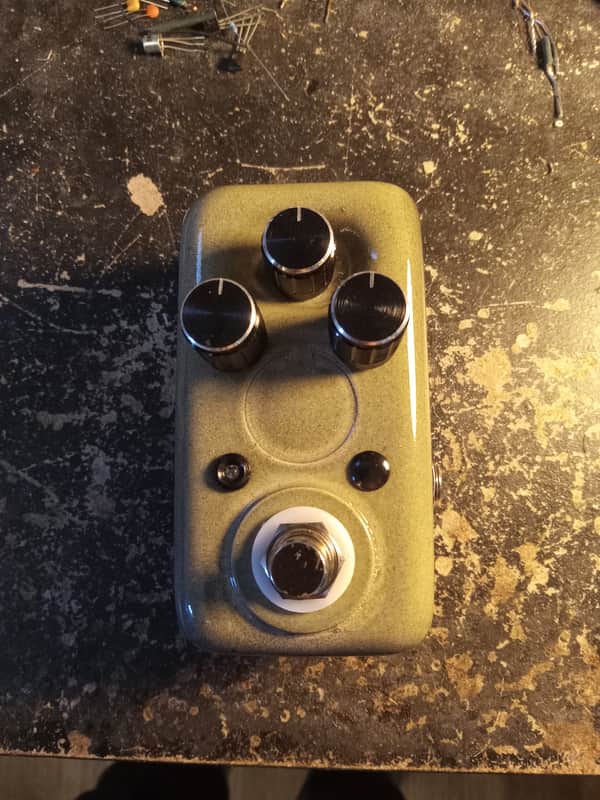 Dongeomac BC108 Fuzz Face with Bias control in Sage Green/Black Mix image 1