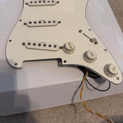 Seymour Duncan YJM Fury 2020 - White image 1