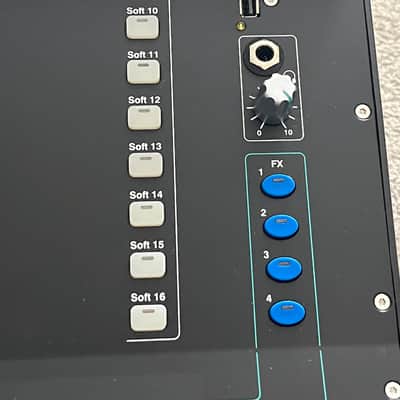 Allen & Heath SQ-6 48 Ch/36 Bus Digital Mixer w/ Road Case, Cover + iPad Holder image 7