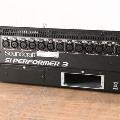 Soundcraft Si Performer 3 Digital Audio Mixer with DMX Control CG01W2A image 11
