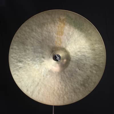 Vintage Zildjian 20" 1960's New Stamp Istanbul K Medium Heavy Ride - 2142g (video demo) image 2