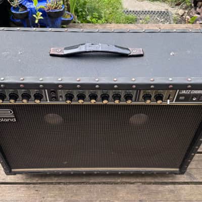 Roland JC-120 Jazz Chorus 2-Channel 120-Watt 2x12" Guitar Combo made in Japan in1982 image 3