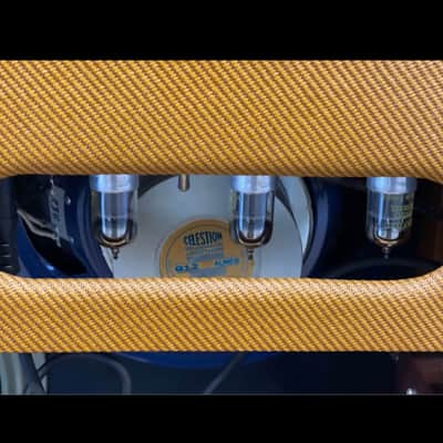 Lazy J 40 Twin 2019 image 2