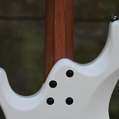 Ibanez Ichika Nito Signature ICHI10 - Vintage White Matte image 8
