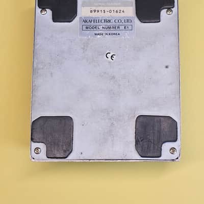 Akai Headrush E1 Digital Echo / Looper 2000s - Metal image 3