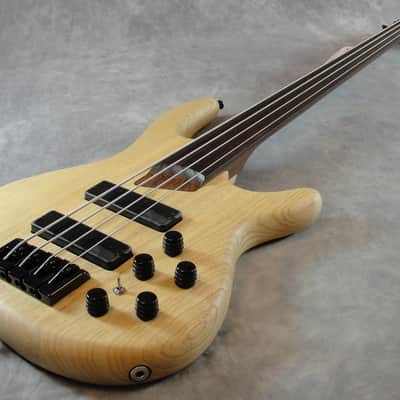 Cort Artisan Series B4FL Fretless Electric Bass Guitar Bartolini Pickups New image 3