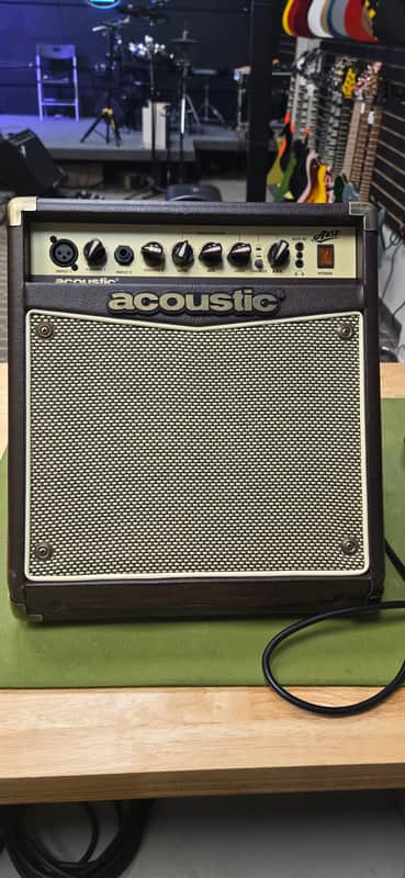 Acoustic A15V Guitar Amp image 1