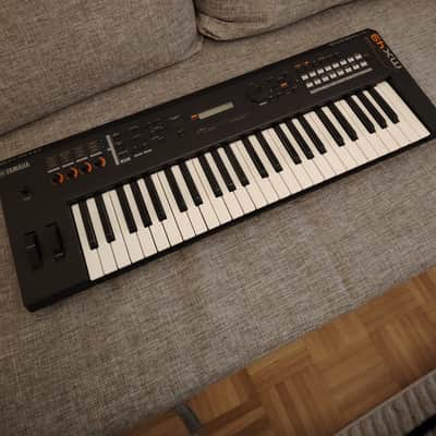 Yamaha MX49 Synthesizer 2016 - Present - Black