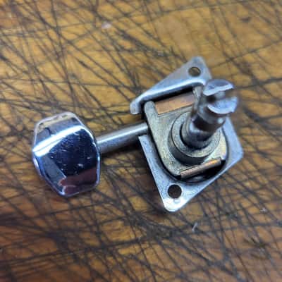 Vintage Fender 6 in a line Split Shaft F Tuner Strat Tele Electric Guitar Luthier Parts - Chrome image 4