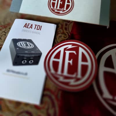 AEA TDI Duo Active Direct Box ( Di ). Boxed with candy. image 4