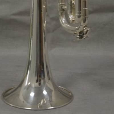 Trompeta Bach Stradivarius 72 estrella plateada en muy estado. image 19