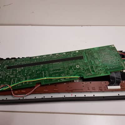 Yamaha DX 100 Synthesizer image 3
